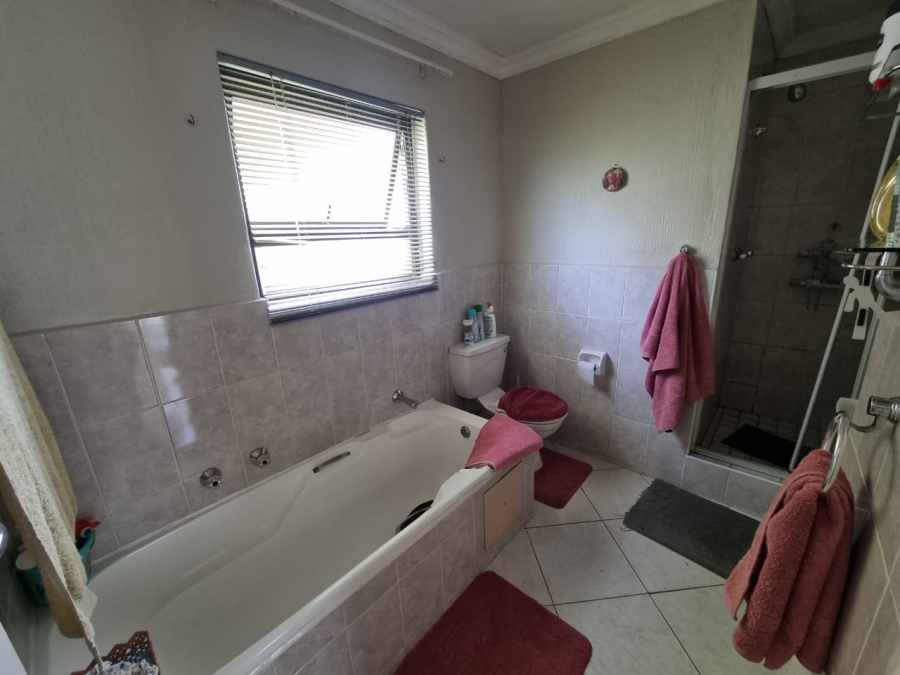 To Let 1 Bedroom Property for Rent in Vaalpark Free State
